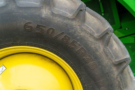 Used 2014 John Deere S670 Combines at Koenig Equipment in Anna, OH - Photo11