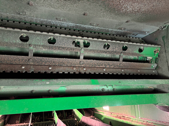 Used 2014 John Deere S670 Combines at Koenig Equipment in Anna, OH - Photo24