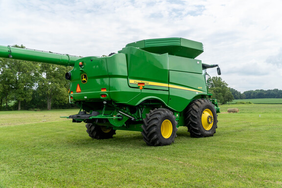 Used 2014 John Deere S670 Combines at Koenig Equipment in Anna, OH - Photo4