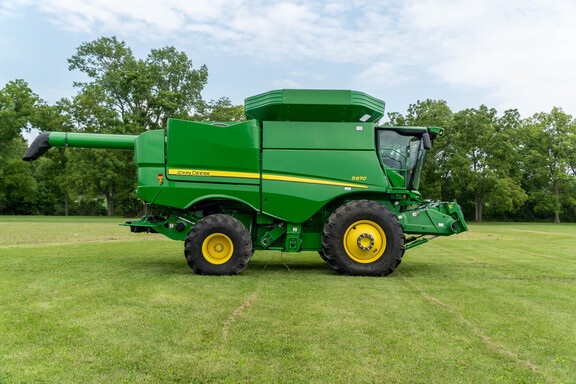 Used 2014 John Deere S670 Combines at Koenig Equipment in Anna, OH - Photo5