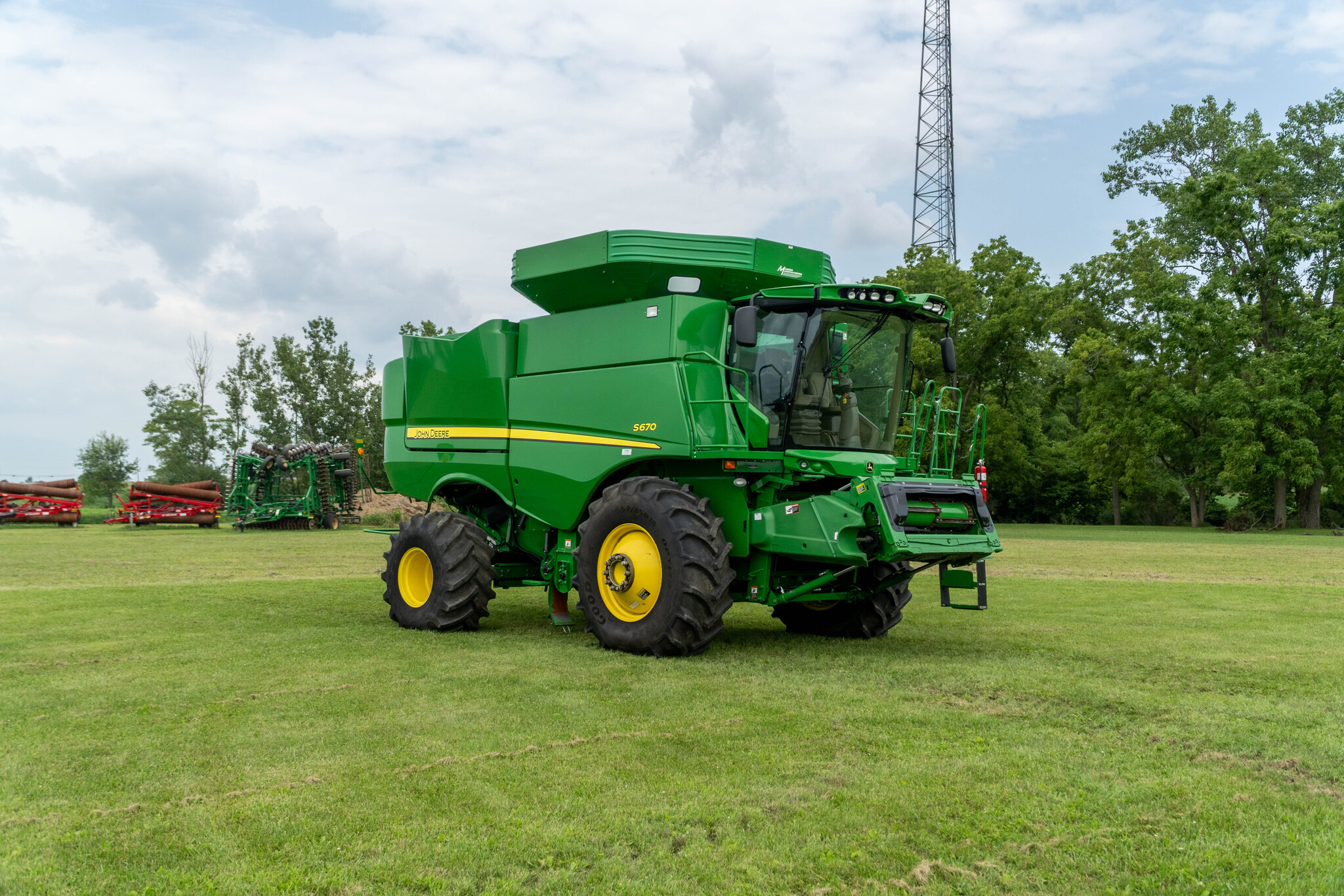 Used 2014 John Deere S670 Combines at Koenig Equipment in Anna, OH - PhotoXL6