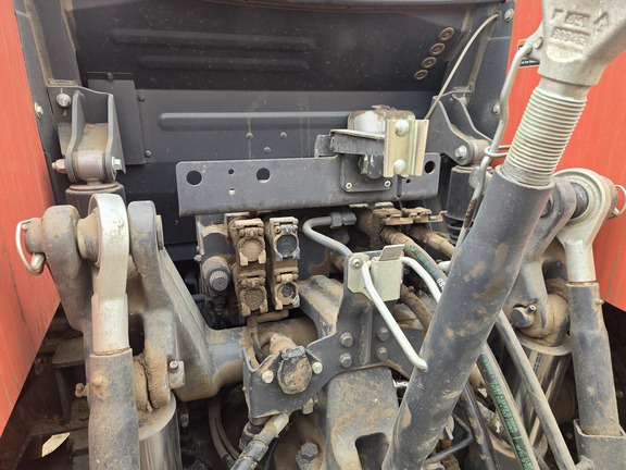 2021 Kubota M7-172 Premium - Photo13