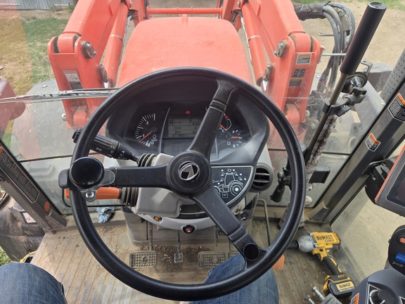 2021 Kubota M7-172 Premium - Photo14