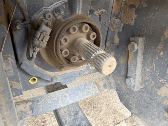2021 Kubota M7-172 Premium - Photo37
