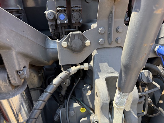 2021 Kubota M7-172 Premium - Photo38