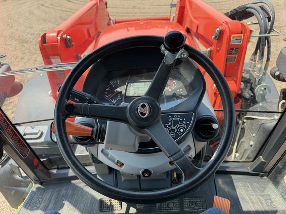 2021 Kubota M7-172 Premium - Photo43