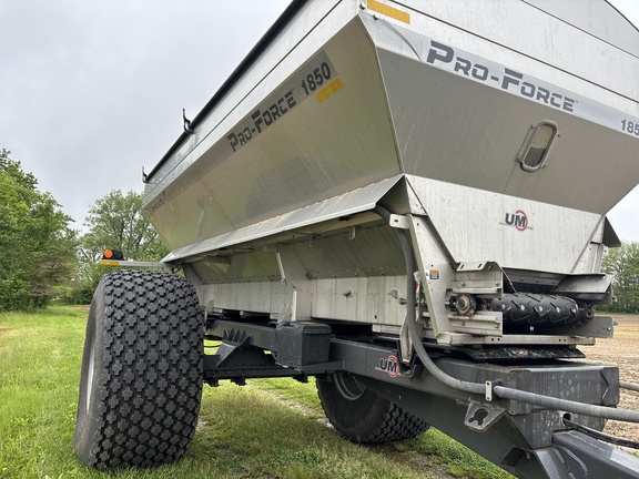 Used 2023 Unverferth ProForce 1850 Dry Spinner Spreaders at Koenig Equipment in Anna, OH - Photo0