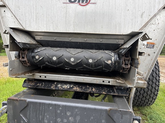 Used 2023 Unverferth ProForce 1850 Dry Spinner Spreaders at Koenig Equipment in Anna, OH - Photo11