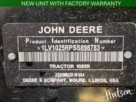 Photo of 2026 John Deere 1025R
