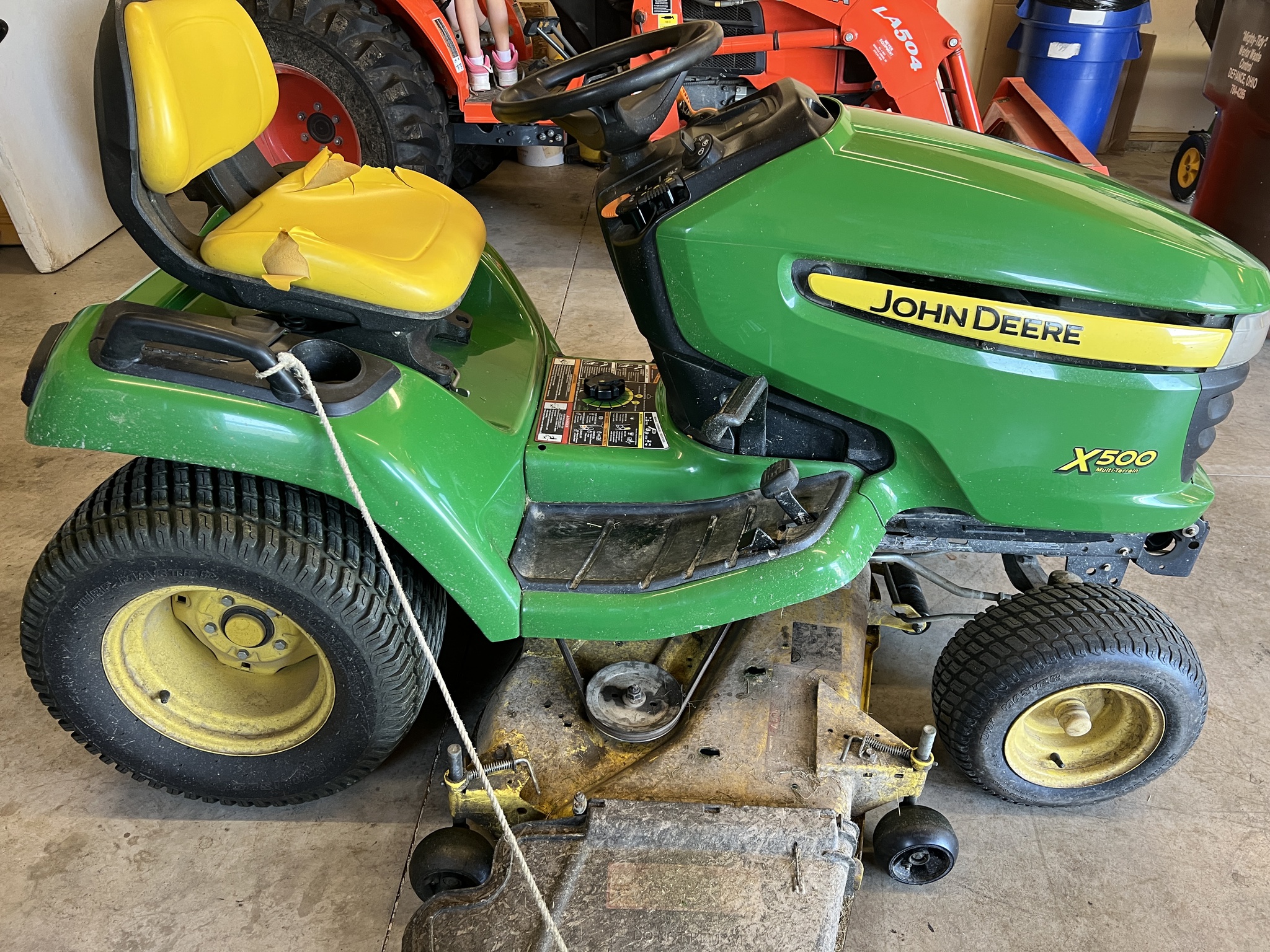2011 John Deere X500 Image 8