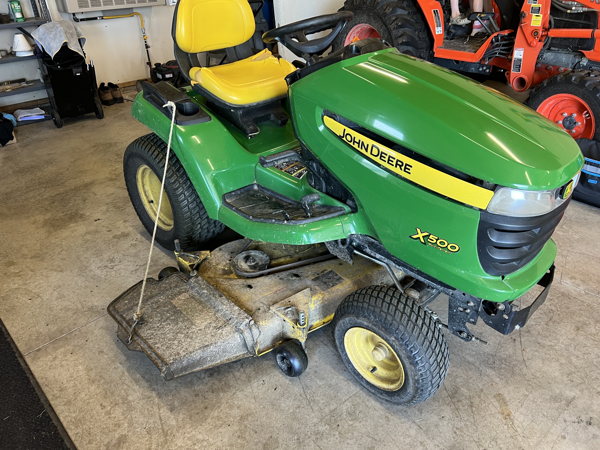 2011 John Deere X500 Image 1