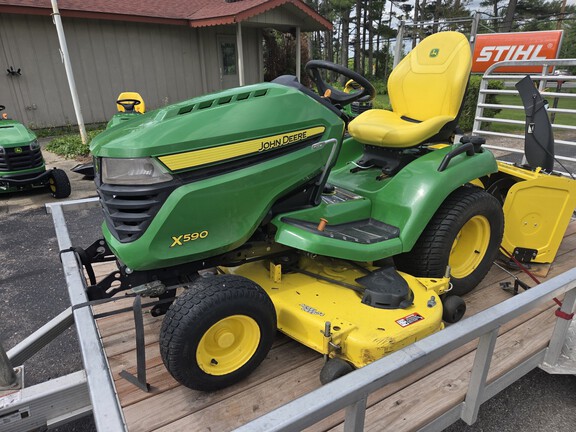Photo of 2021 John Deere X590