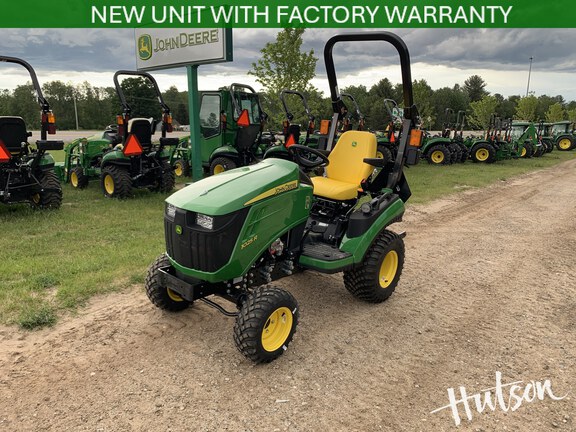 Photo of 2026 John Deere 1025R