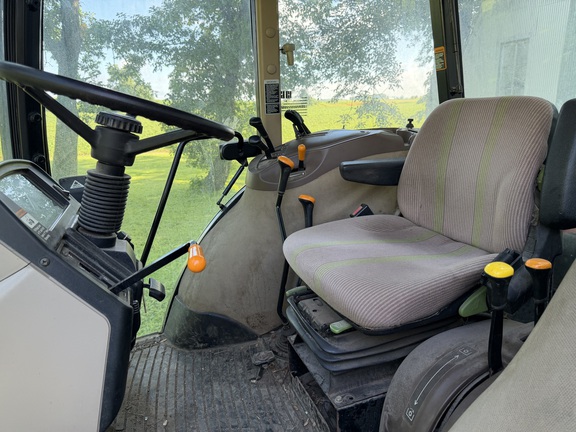 2001 John Deere 5420 - Photo11