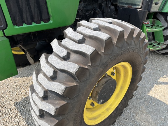 2001 John Deere 5420 - Photo10