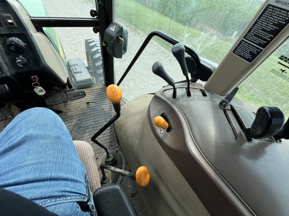 2001 John Deere 5420 - Photo29