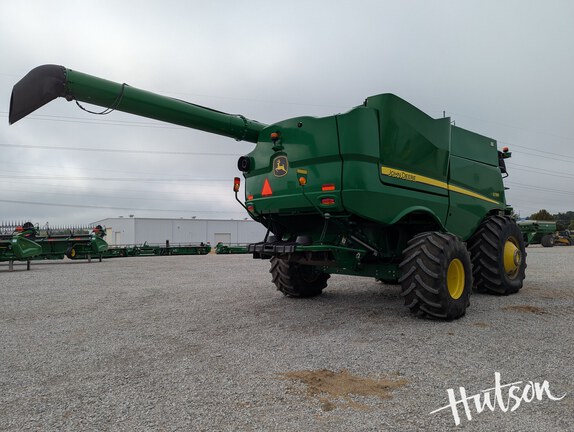 Photo of 2020 John Deere S780