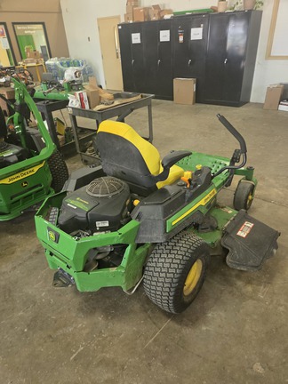 Photo of 2025 John Deere Z330R
