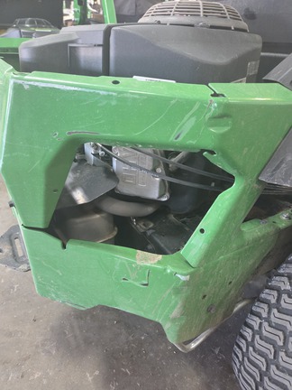 Photo of 2025 John Deere Z330R