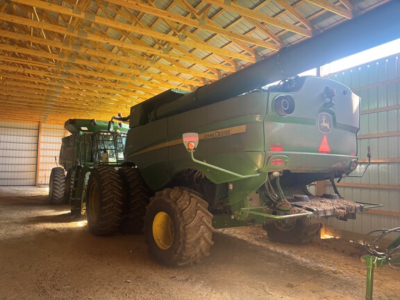 Photo of 2018 John Deere S780