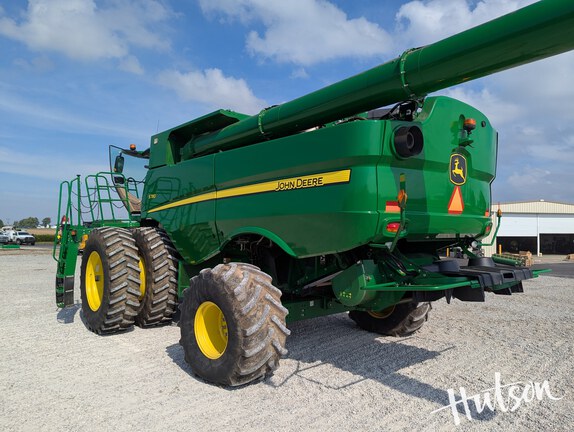 Photo of 2018 John Deere S780