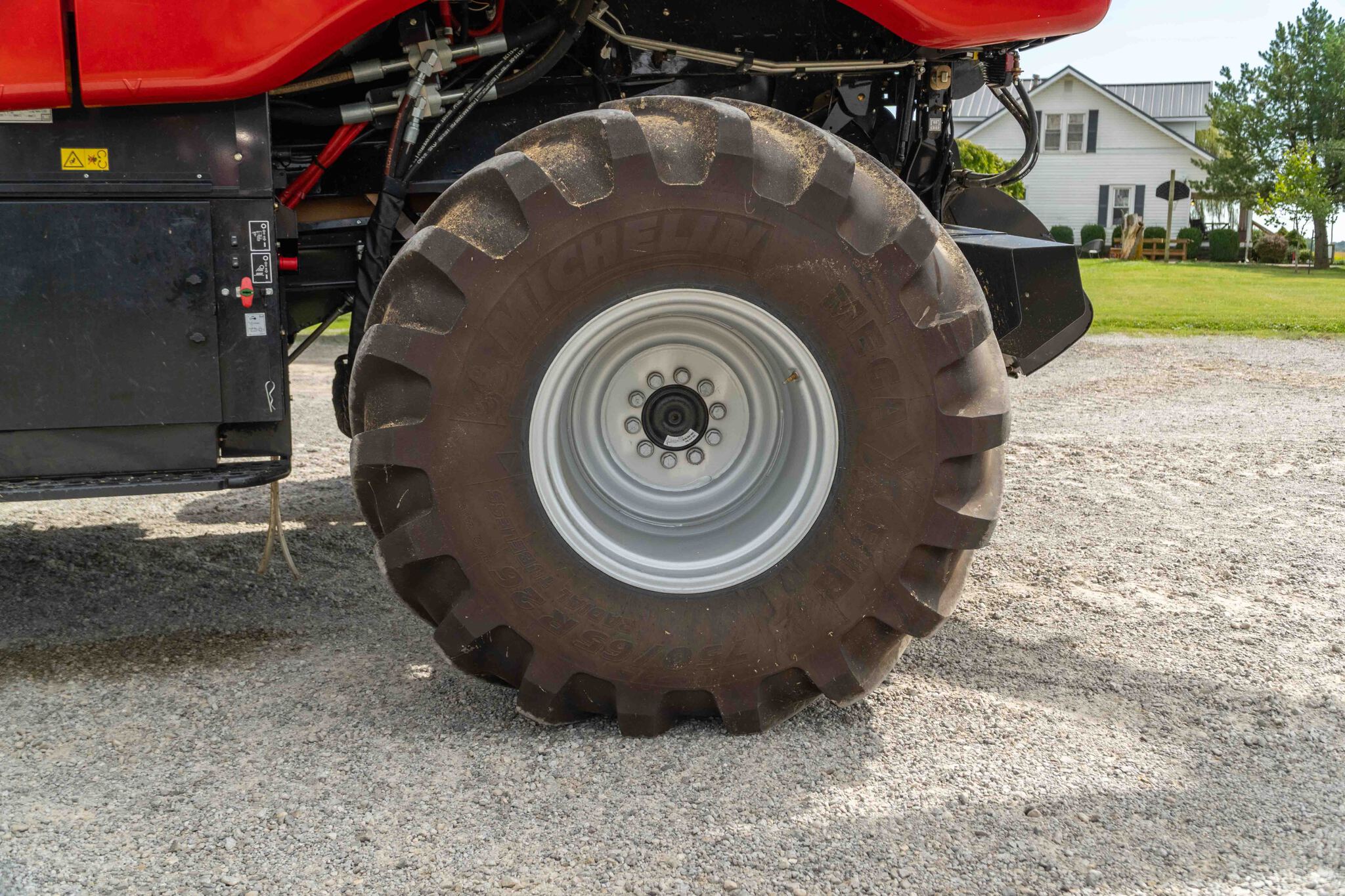 Used 2025 Case IH 8260 Combines at Koenig Equipment in Anna, OH - PhotoXL17