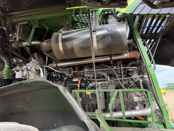 2026 John Deere 9700 - Photo16