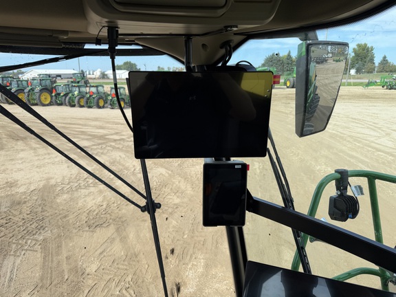 2026 John Deere 9700 - Photo39