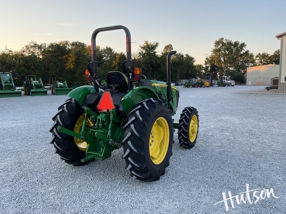 Photo of 2024 John Deere 5060E