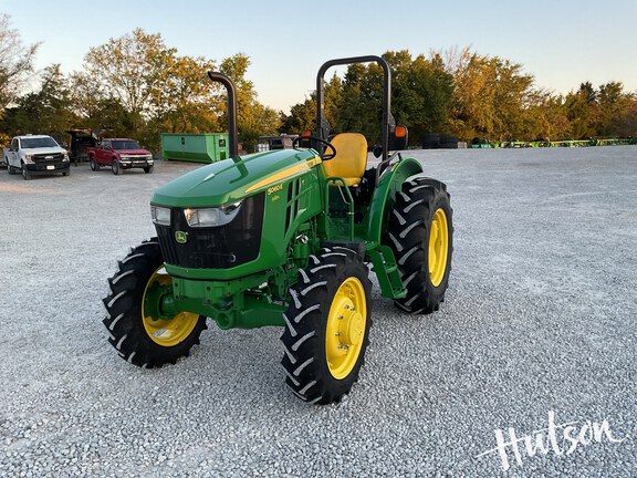 Photo of 2024 John Deere 5060E