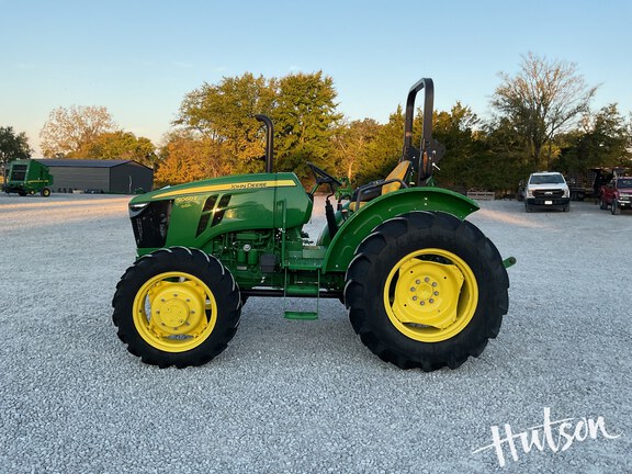 Photo of 2024 John Deere 5060E