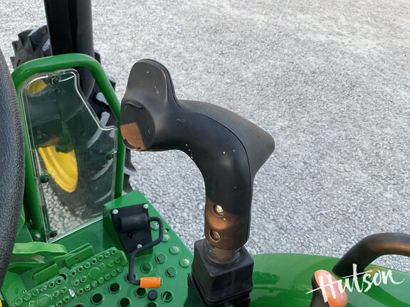 Photo of 2024 John Deere 5060E