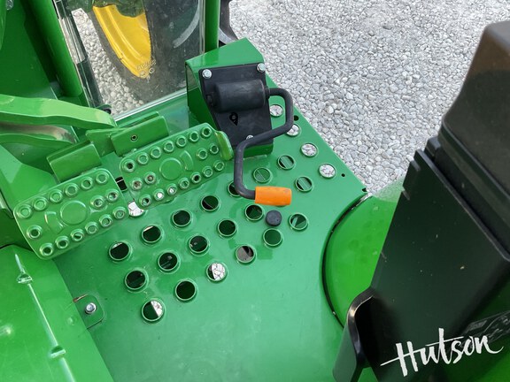 Photo of 2024 John Deere 5060E