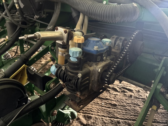 Used 2012 John Deere 1770NT CCS Planters: Drawn at Koenig Equipment in Anna, OH - Photo11