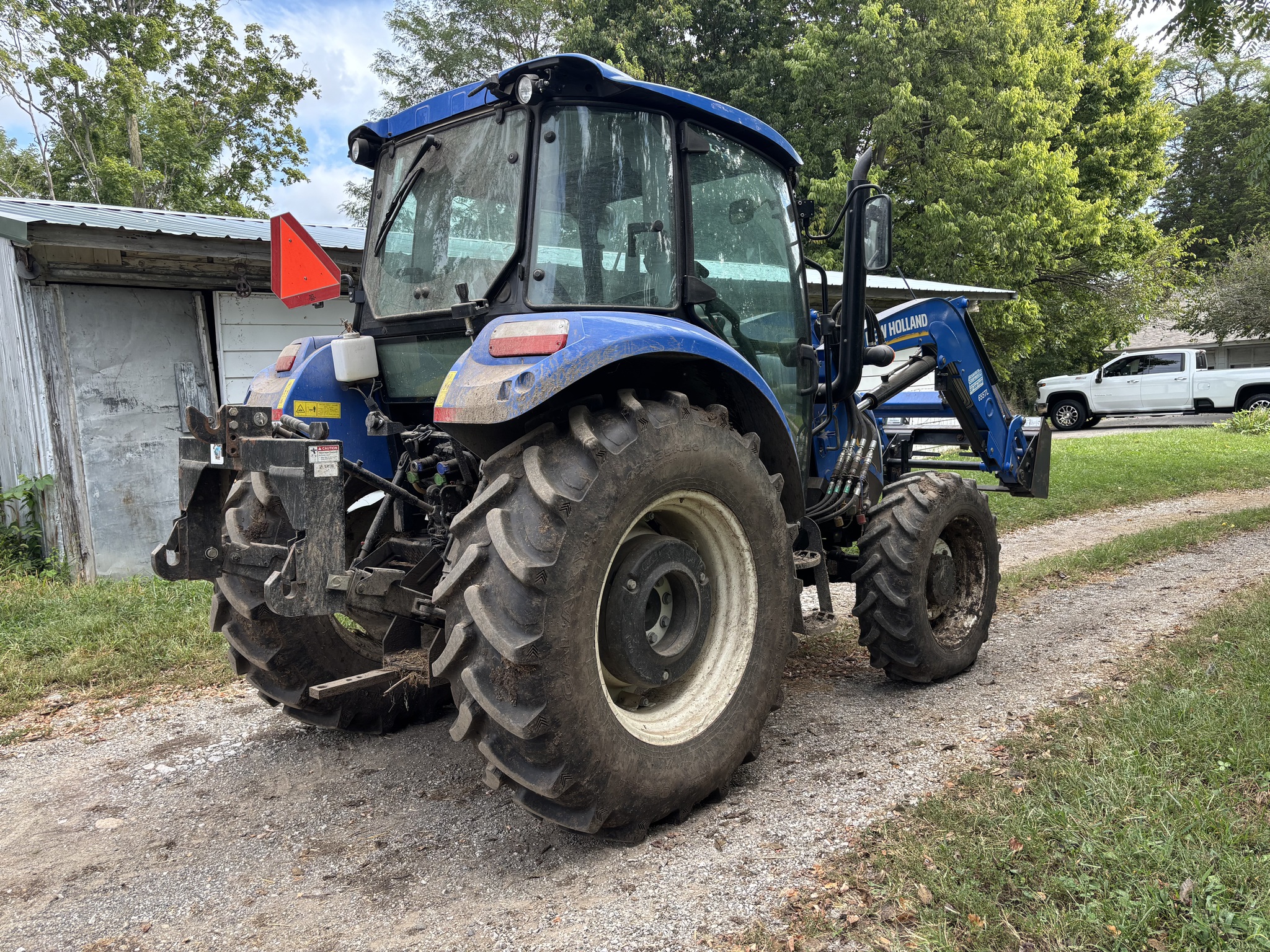 Used 2021 New Holland PowerStar 75 Utility Tractors at Koenig Equipment in Knightstown, IN - PhotoXL3