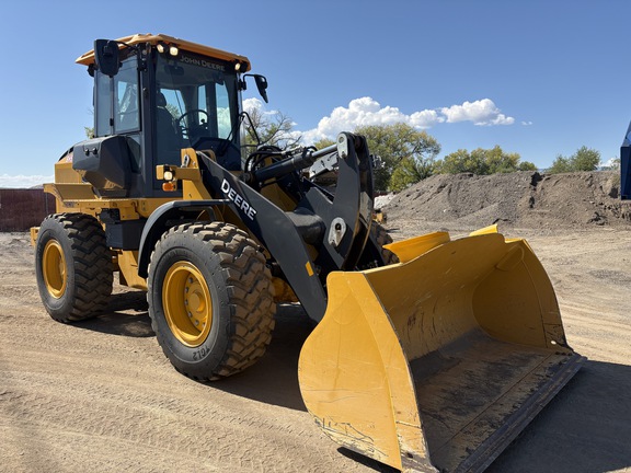 2023 John Deere 444 P