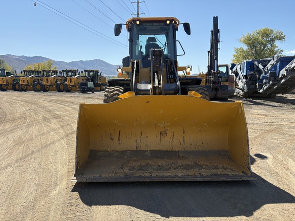 2023 John Deere 444 P
