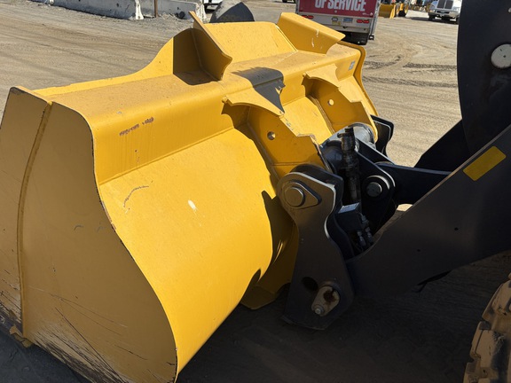 2023 John Deere 444 P