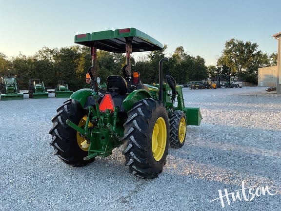 Photo of 2022 John Deere 5065E