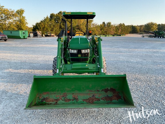 Photo of 2022 John Deere 5065E