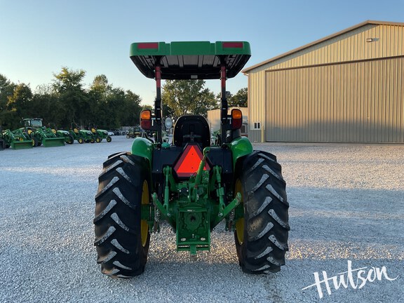 Photo of 2022 John Deere 5065E