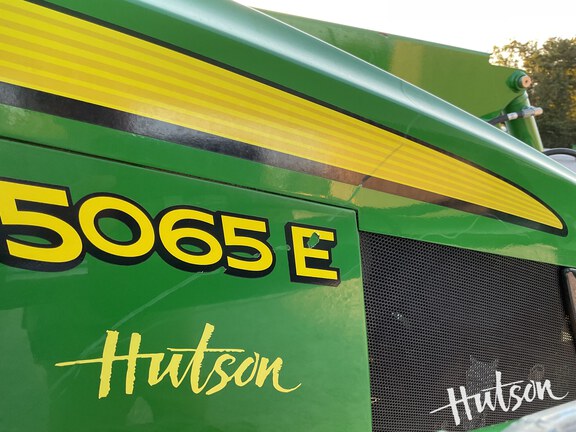 Photo of 2022 John Deere 5065E