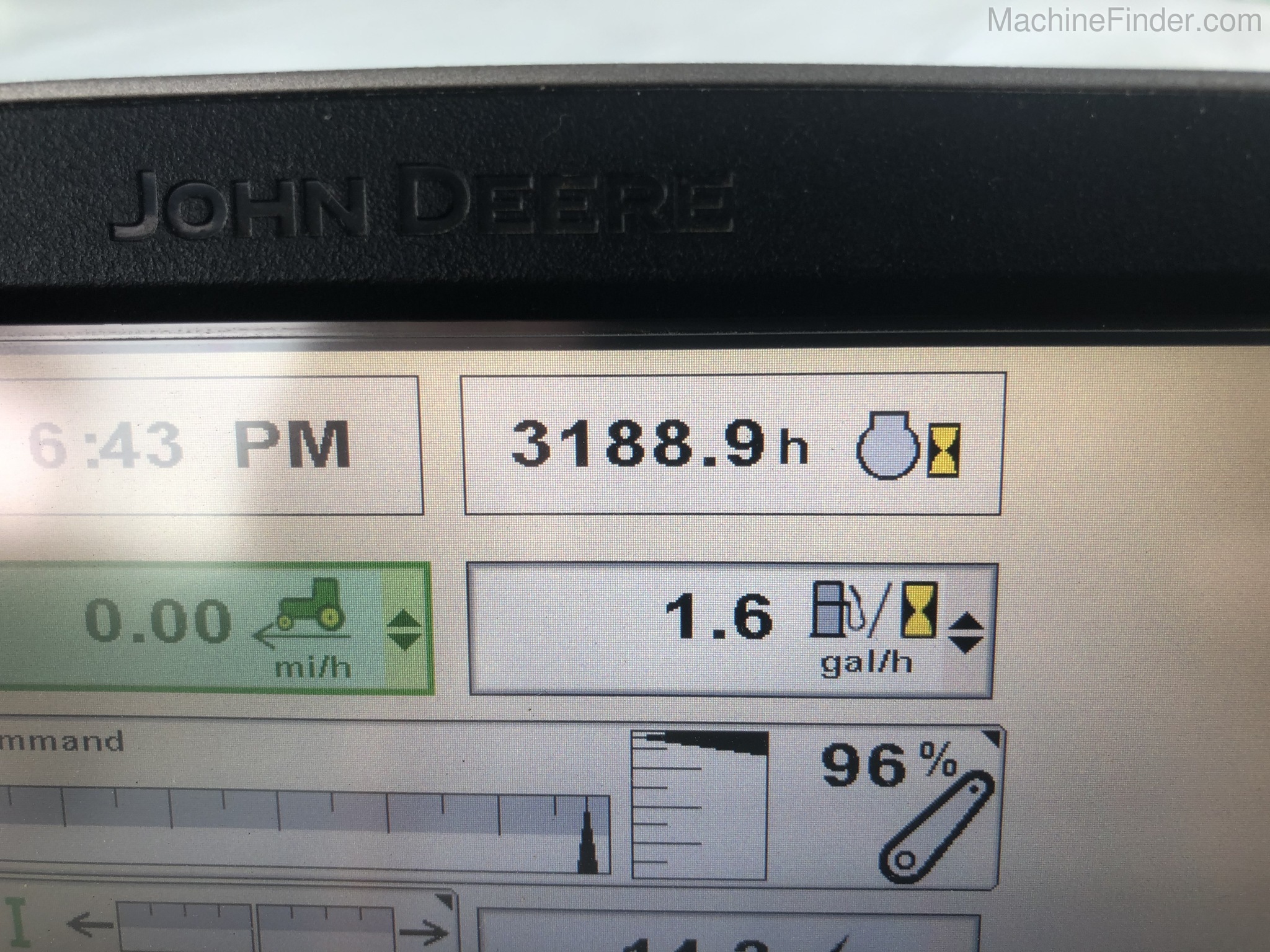 2012 John Deere 7215R Image 2