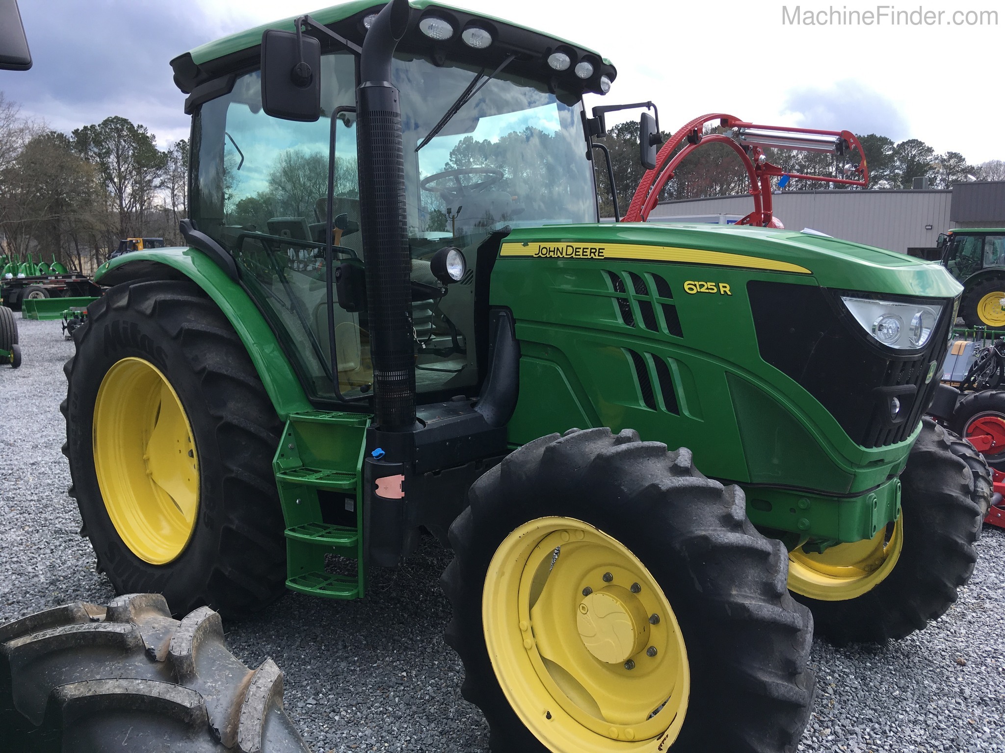 2014 John Deere 6125R Image 3