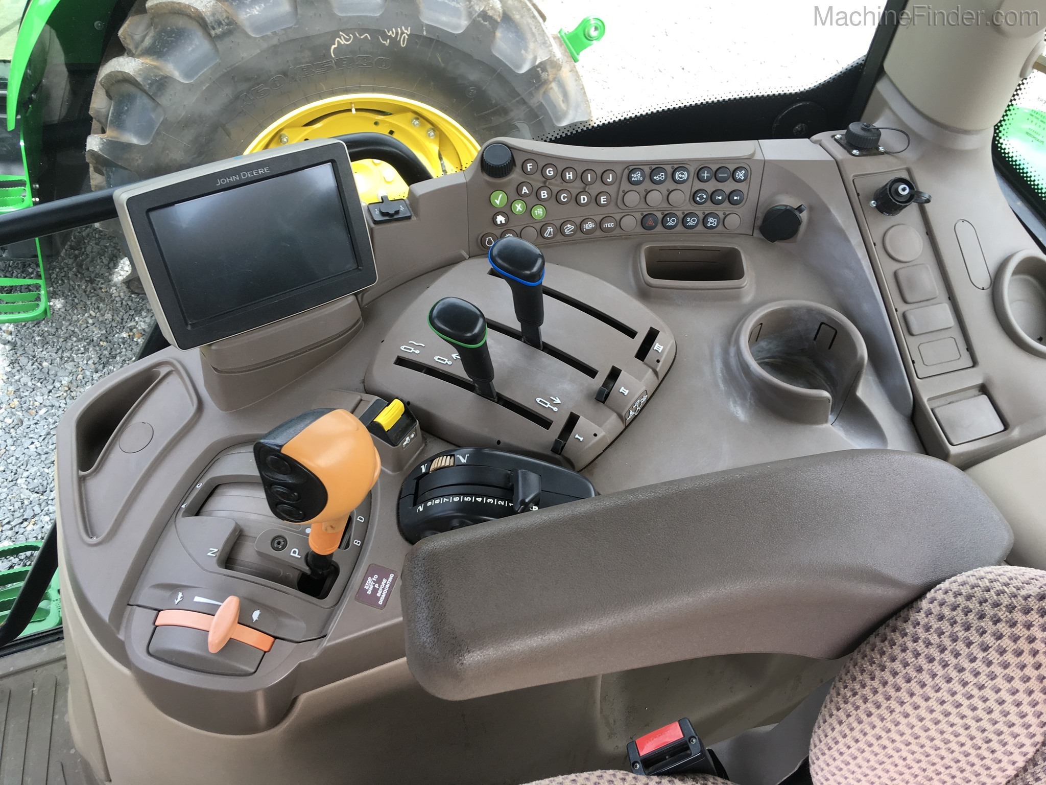 2014 John Deere 6125R Image 7