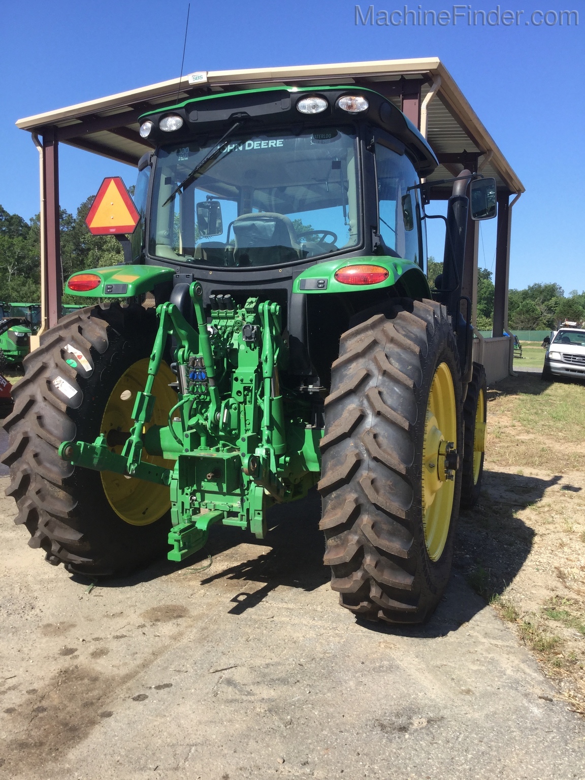2019 John Deere 6145R Image 5