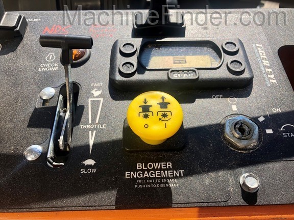 2020 John Deere Windstorm Blower Image 5