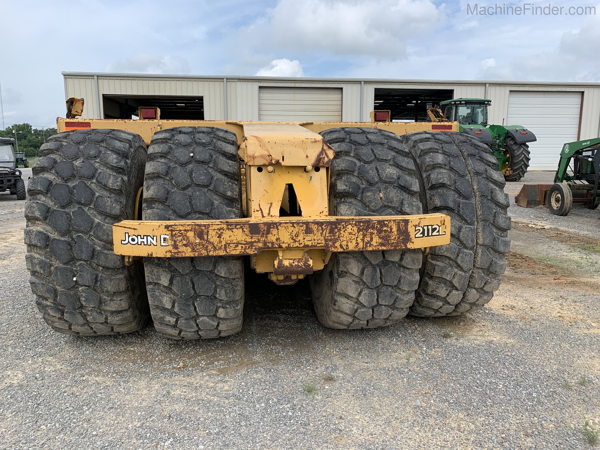 2013 John Deere 2112E Image 8