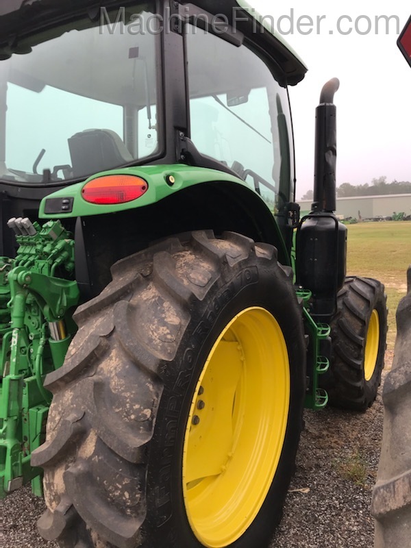 2015 John Deere 6130R Image 5
