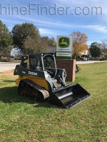 2015 John Deere 319E Image 1